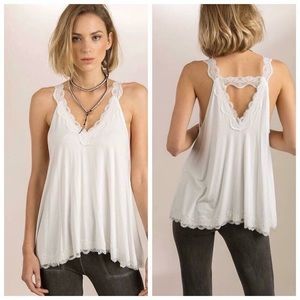 Adorable lacy tank, size large